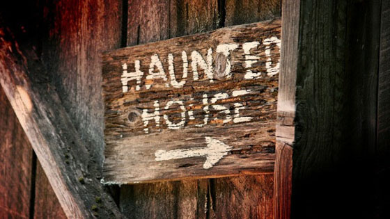 Things to Do in Phoenix During Fall: Haunted House