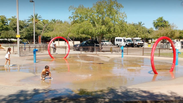 Jaycee Park splash pad Tempe